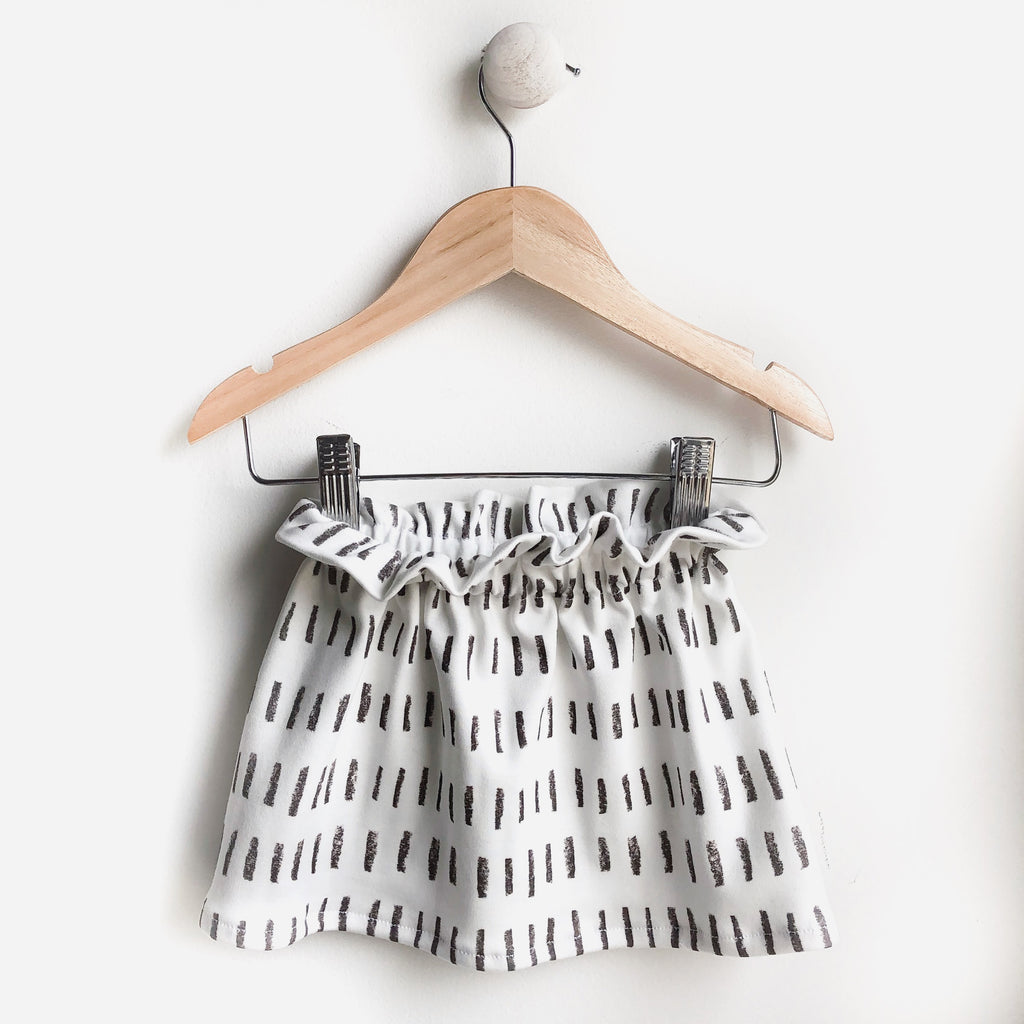 ORGANIC Penelope Skirt | lines charcoal